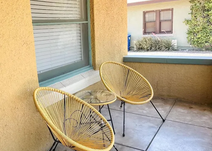 Close To U Of A, Stylish And Cozy, 1 Bedroom 1 Ba, Porch Dom wakacyjny